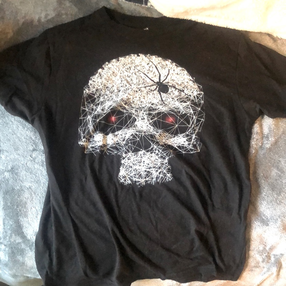 Halloween White Skull Glowing Red Eyes Spider Men’s T-Shirt - Medium, Gym Wear